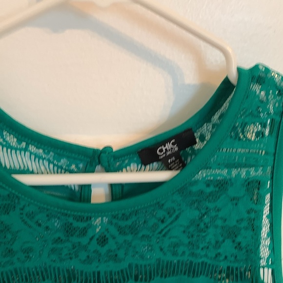 Lace sleeveless blouse/tank top - Size small - Picture 3 of 4